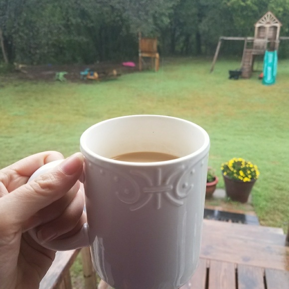 Meet your Posher, Alexandra - Picture 1 of 1